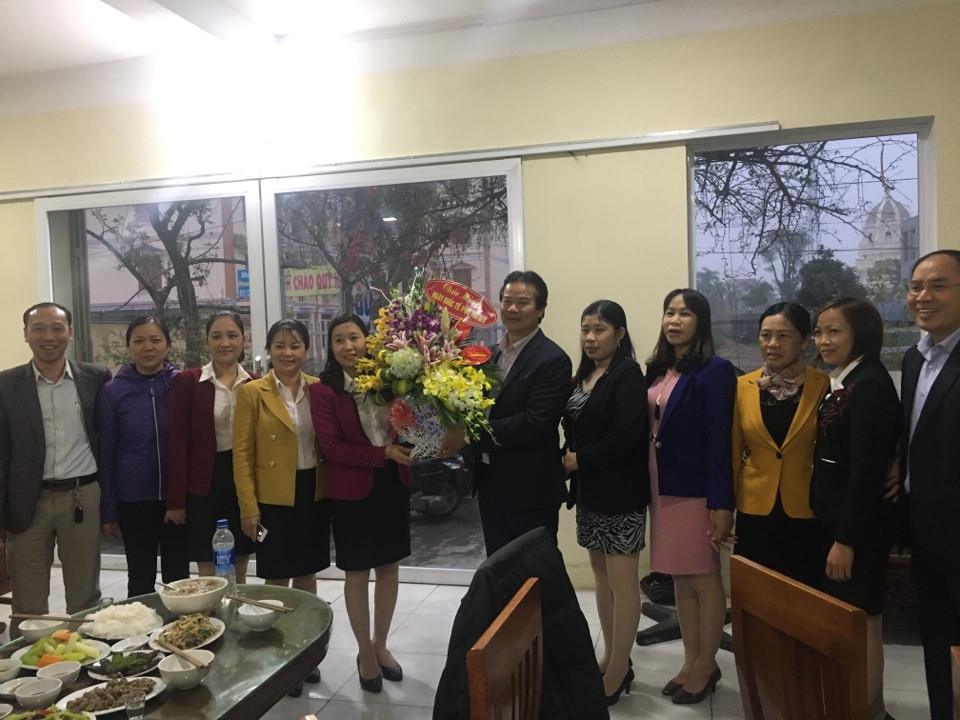 Kỷ niệm ngày Quốc tế Phụ nữ 8/3 - ngày Phụ nữ Long Hầu